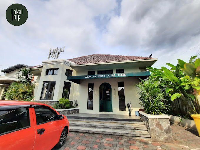 Tampak depan Lokal Folk di Jalan Pahlawan, Magelang